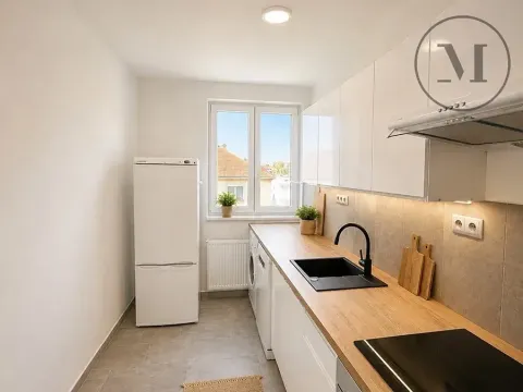Pronájem bytu 3+1, České Budějovice, Nerudova, 74 m2