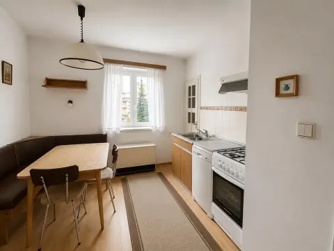 Prodej bytu 2+1, Liberec, Okružní, 50 m2