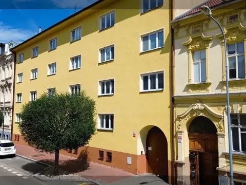 Prodej bytu 3+1, České Budějovice, Skuherského, 81 m2
