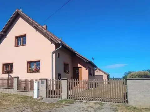 Prodej rodinného domu, Pernarec, 120 m2