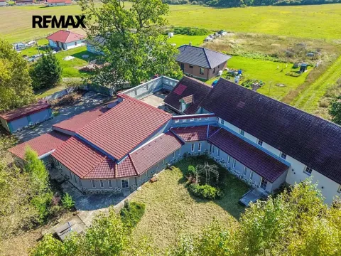 Prodej apartmánu, Všeruby, 952 m2