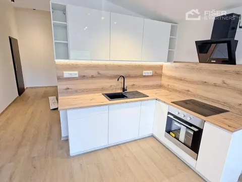 Pronájem bytu 2+kk, Valašské Meziříčí, Mostní, 45 m2