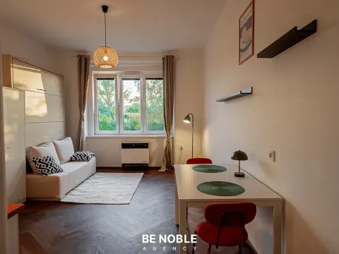 Pronájem bytu 1+kk, Praha - Holešovice, Tovární, 33 m2