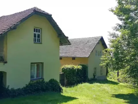 Prodej rodinného domu, Jenišovice - Mravín, 100 m2