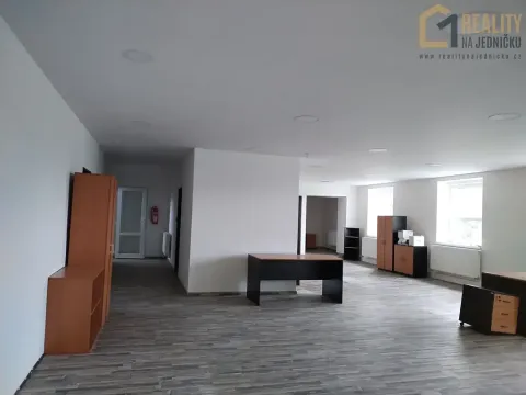 Pronájem kanceláře, Hořice, Žižkova, 160 m2