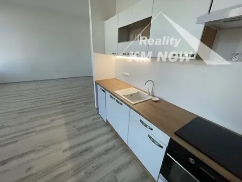 Pronájem bytu 2+kk, Kroměříž, Tovačovského, 65 m2