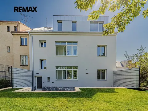 Prodej bytu 2+1, Slaný, Navrátilova, 76 m2