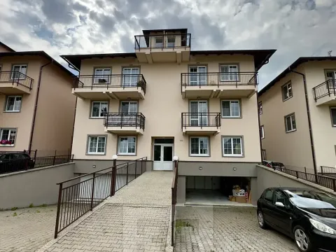Pronájem bytu 4+kk, Dolní Břežany, K Břežanům, 124 m2