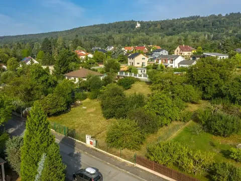Prodej pozemku pro bydlení, Mníšek pod Brdy, 1904 m2
