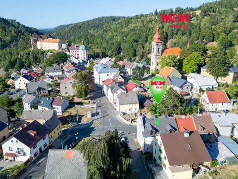Prodej rodinného domu, Bečov nad Teplou, nám. 5. května, 351 m2