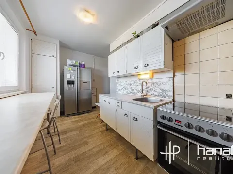 Pronájem bytu 2+1, Olomouc, Černá cesta, 58 m2