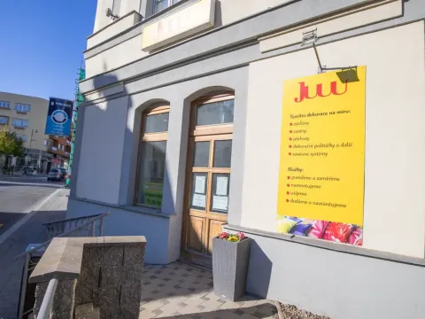 Pronájem obchodního prostoru, Říčany, 17. listopadu, 61 m2