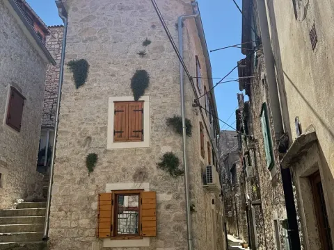 Prodej rodinného domu, Šibenik, Chorvatsko, 78 m2