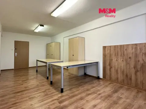 Pronájem kanceláře, Mladá Boleslav - Mladá Boleslav III, třída T. G. Masaryka, 25 m2