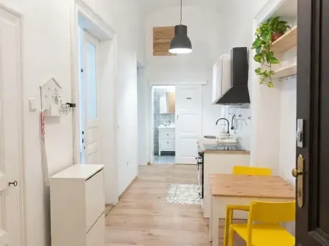 Pronájem bytu 2+1, Praha - Vinohrady, Korunní, 55 m2