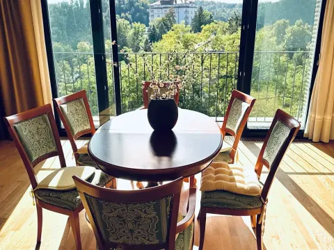 Prodej bytu 3+kk, Karlovy Vary, Pražská silnice, 102 m2