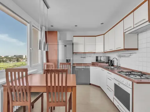 Pronájem bytu 3+kk, Hradec Králové, Štefánikova, 77 m2