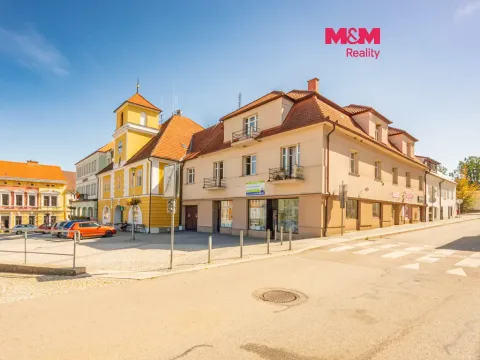 Pronájem obchodního prostoru, Votice, Komenského nám., 120 m2