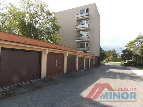 Pronájem garáže, Slaný, O. Scheinpflugové, 20 m2
