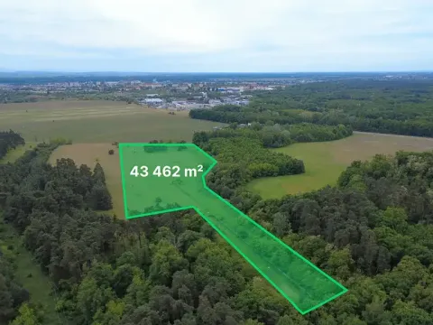 Prodej komerčního pozemku, Hodonín, 43462 m2