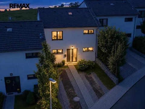 Prodej rodinného domu, Popovičky, Petrovy Vrchy, 108 m2