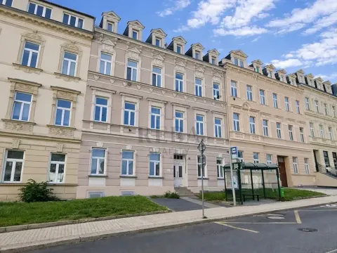 Prodej bytu 2+1, Karlovy Vary, náměstí Dr. M. Horákové, 52 m2