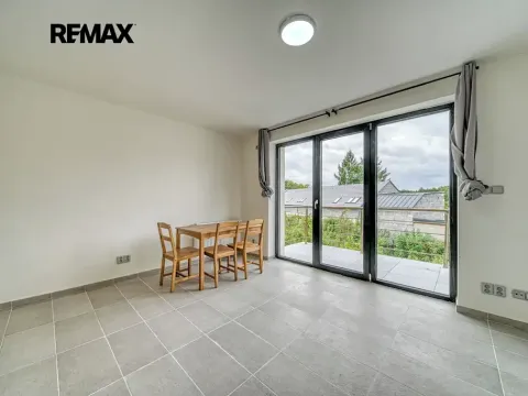 Pronájem bytu 1+kk, Velký Osek, Revoluční, 23 m2