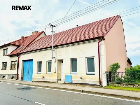Prodej rodinného domu, Vacenovice, 215 m2