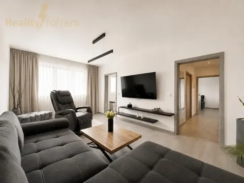 Prodej bytu 2+1, Ostrava, Mjr. Nováka, 54 m2