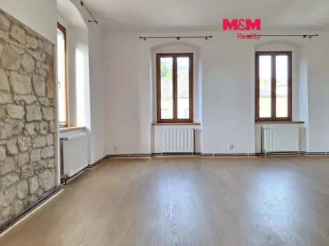 Pronájem bytu 3+1, Snědovice, 104 m2