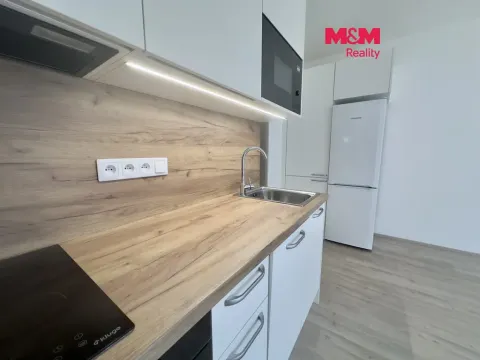 Pronájem bytu 1+kk, Praha - Háje, 34 m2