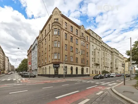Prodej bytu 2+kk, Praha - Holešovice, Bubenská, 49 m2
