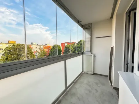 Pronájem bytu 2+1, Ostrava, Čkalovova, 60 m2