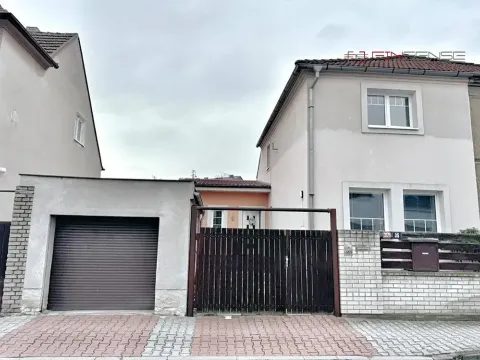 Pronájem rodinného domu, Kladno, Tylova, 130 m2