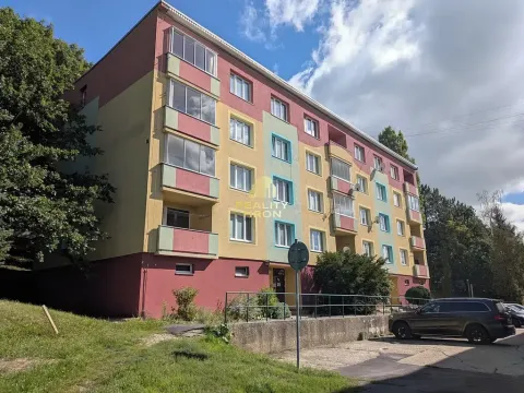 Prodej bytu 2+1, Chomutov, Čelakovského, 68 m2