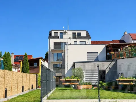 Prodej bytu 2+kk, Brno, Táborská, 66 m2