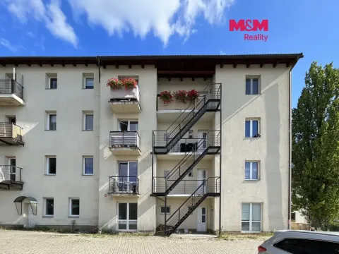 Pronájem bytu 3+1, Liberec, Pavlovická, 74 m2