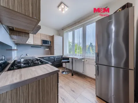 Prodej bytu 4+1, Karlovy Vary - Bohatice, Lomená, 84 m2