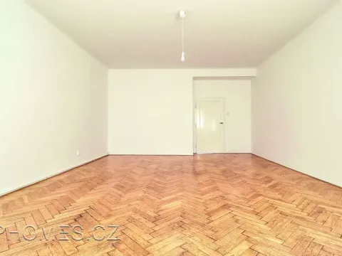 Pronájem bytu 1+1, Praha - Žižkov, Křišťanova, 50 m2