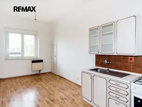 Prodej bytu 2+kk, Praha - Nusle, U družstva Ideál, 44 m2