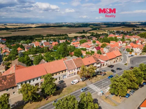 Prodej rodinného domu, Smečno, nám. T. G. Masaryka, 116 m2