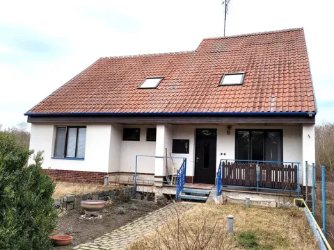 Prodej rodinného domu, Lednice, 21. dubna, 200 m2